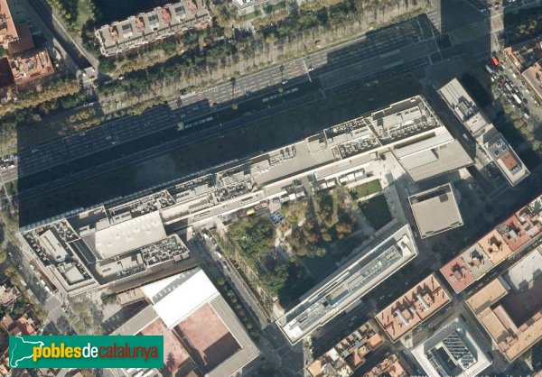 Barcelona - Illa Diagonal, vistà aèria (Foto: Google Maps, 2010) Barcelona - Illa Diagonal, vistà aèria