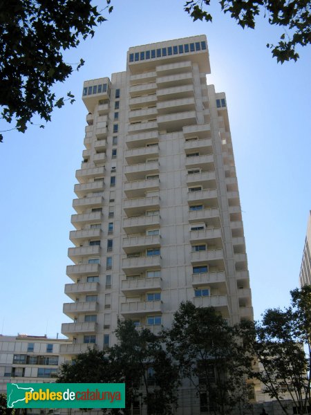 Barcelona - Edifici Talaia (Foto: Albert Esteves, 2010) Barcelona - Edifici Talaia