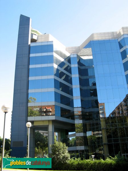 Barcelona - Edifici Alta Diagonal (Foto: Albert Esteves, 2010) Barcelona - Edifici Alta Diagonal