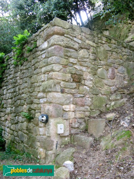 Gallifa - Castell (Foto: Albert Esteves, 2010) Gallifa - Castell