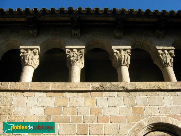 Barcelona - El Conventet, galeria (Foto: Albert Esteves, 2010) Barcelona - El Conventet, galeria