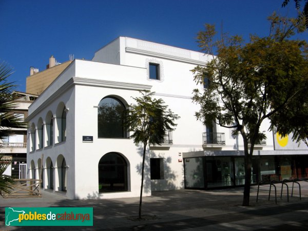 Viladecans - Can Xic (Foto: Albert Esteves, 2011) Viladecans - Can Xic