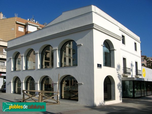 Viladecans - Can Xic (Foto: Albert Esteves, 2011) Viladecans - Can Xic