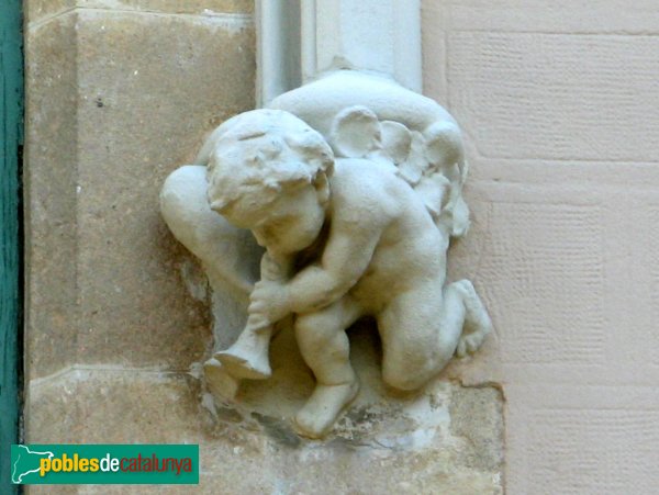 Sant Just Desvern - Can Ginestar, detall de la façana (Foto: Albert Esteves, 2011) Sant Just Desvern - Can Ginestar, detall de la façana