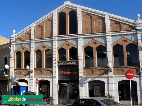 Sant Just Desvern - Mercat (Foto: Albert Esteves, 2011) Sant Just Desvern - Mercat