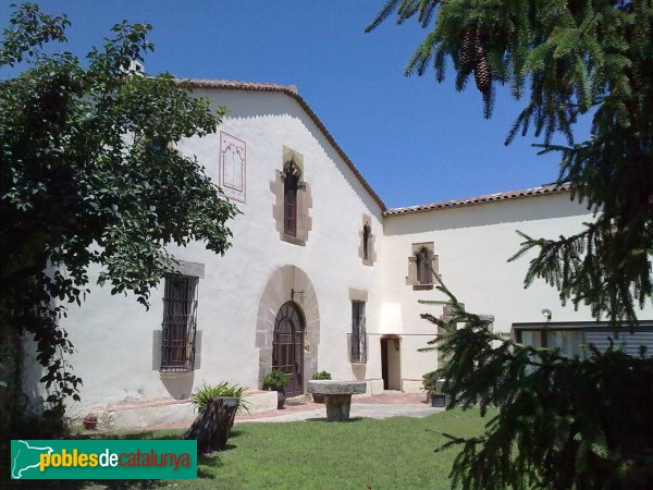 Alella - Can Bragulat (Foto: Creaciones Chappó, 2011) Alella - Can Bragulat