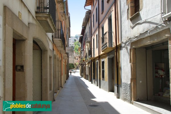 Arbúcies - Carrer del Vern (Foto: Albert Esteves, 2011) Arbúcies - Carrer del Vern