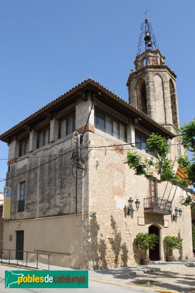 Breda - Església de Santa Maria (Ajuntament) (Foto: Albert Esteves, 2011) Breda - Església de Santa Maria (Ajuntament)