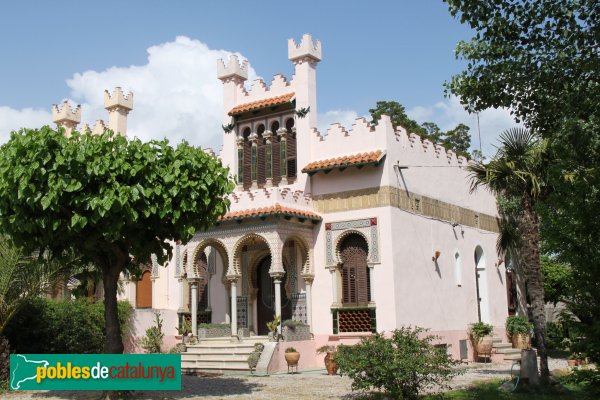 Breda - Can Cardona (Foto: Albert Esteves, 2011) Breda - Can Cardona