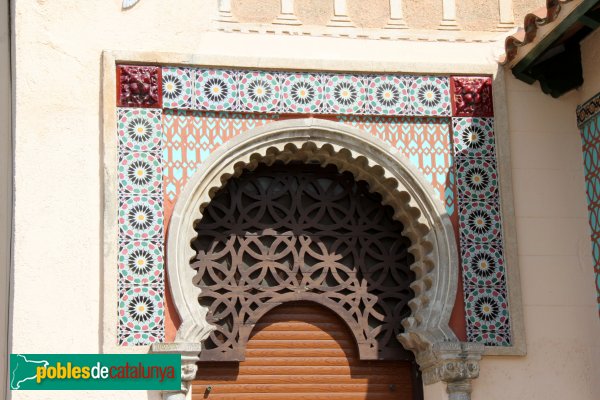 Breda - Can Cardona (Foto: Albert Esteves, 2011) Breda - Can Cardona