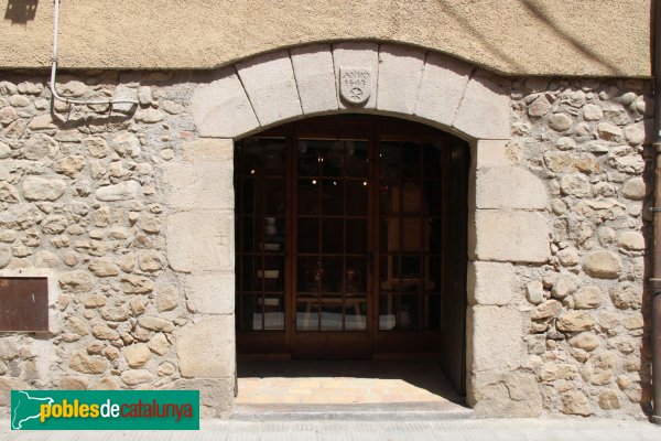 Breda - Can Sisó (Foto: Albert Esteves, 2011) Breda - Can Sisó