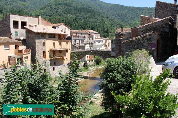 Osor - Nucli antic (Foto: Albert Esteves, 2011) Osor - Nucli antic