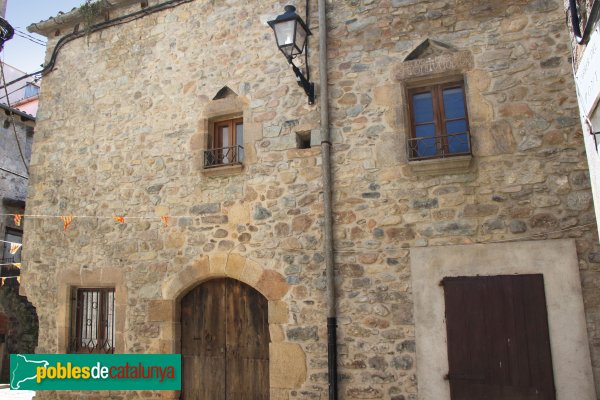 Osor - Nucli antic (Foto: Albert Esteves, 2011) Osor - Nucli antic