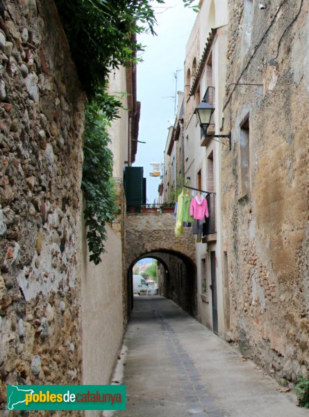 Navata - Nucli antic (Foto: Albert Esteves, 2011) Navata - Nucli antic