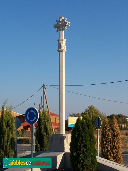 Castellnou de Seana - Rèplica de la creu de terme (Foto: Joan Yeguas, 2011) Castellnou de Seana - Rèplica de la creu de terme