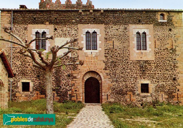Maçanet de la Selva - Torre de Marata (Foto: Taller d'Història de Maçanet) Maçanet de la Selva - Torre de Marata
