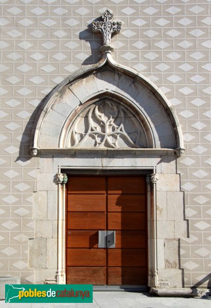 Riudellots de la Selva - Església de Sant Esteve, portada (Foto: Albert Esteves, 2012) Riudellots de la Selva - Església de Sant Esteve, portada