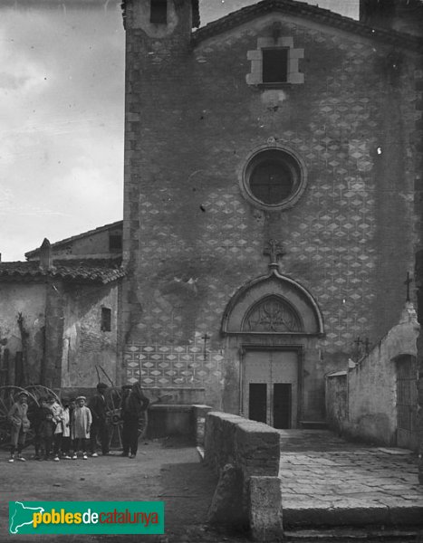 Riudellots de la Selva - Església de Sant Esteve (Foto: Josep Salvany - Fons Salvany, Biblioteca de Catalunya, 1922) Riudellots de la Selva - Església de Sant Esteve