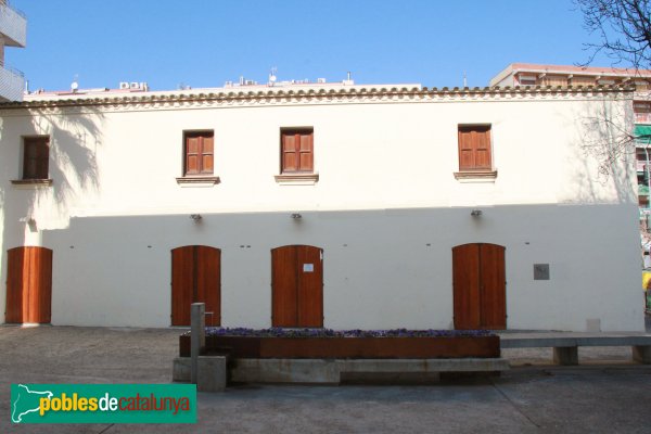 El Prat - Cases d'en Puig (Foto: Albert Esteves, 2012) El Prat - Cases d'en Puig