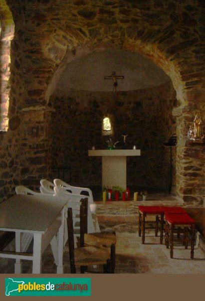 Anglès - Sant Pere Sestronques (Foto: <i>M. Serrano - Patrimoni Gencat</i>, 2005) Anglès - Sant Pere Sestronques
