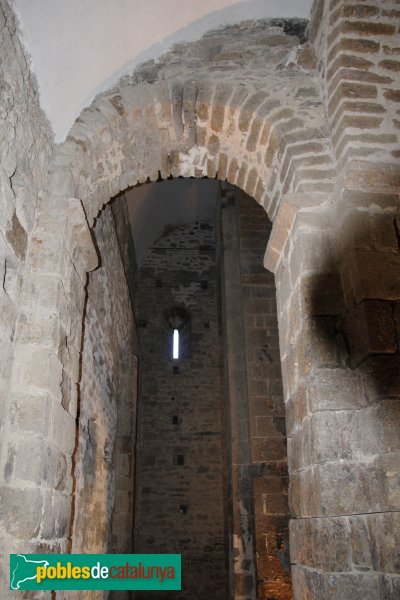 Rabós - Sant Quirze de Colera, nau lateral (Foto: Albert Esteves, 2012) Rabós - Sant Quirze de Colera, nau lateral