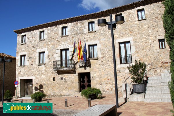 Capmany - Baronia (Foto: Albert Esteves, 2012) Capmany - Baronia