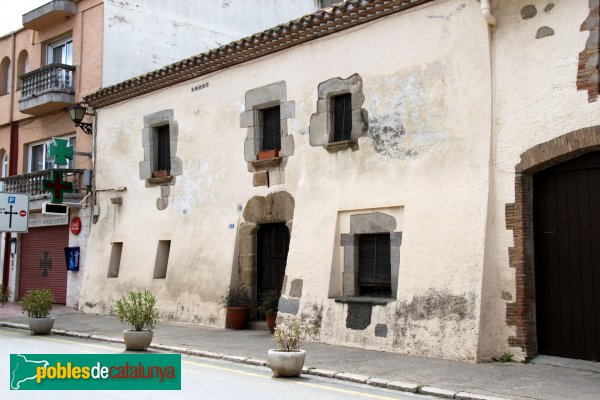 Sant Pere Pescador - Can Sunyer (Foto: Albert Esteves, 2012) Sant Pere Pescador - Can Sunyer