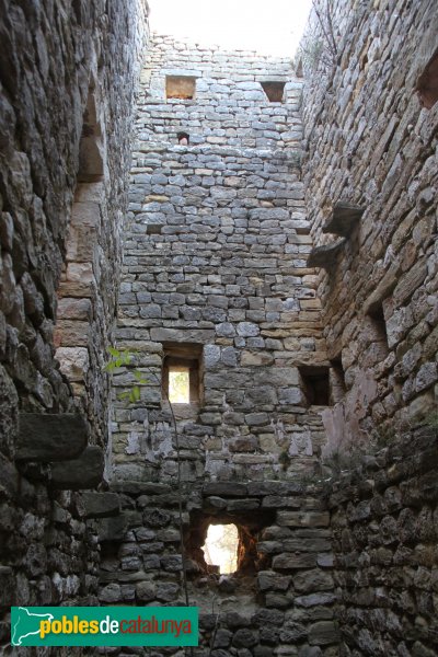 Pontons - Torre de Cal Rei (Foto: Albert Esteves, 2012) Pontons - Torre de Cal Rei