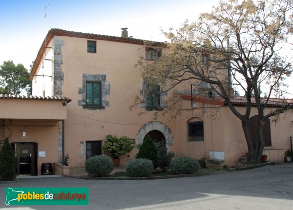 Olèrdola - L' Hostal Nou (Foto: Albert Esteves, 2013) Olèrdola - L' Hostal Nou