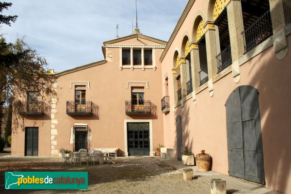 Olèrdola - Cal Sadurní (Foto: Albert Esteves, 2013) Olèrdola - Cal Sadurní