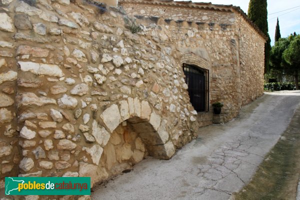 Olèrdola - Viladellops (Foto: Albert Esteves, 2013) Olèrdola - Viladellops