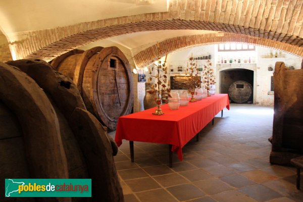 Peralada - Convent del Carme, celler (Foto: Albert Esteves, 2012) Peralada - Convent del Carme, celler