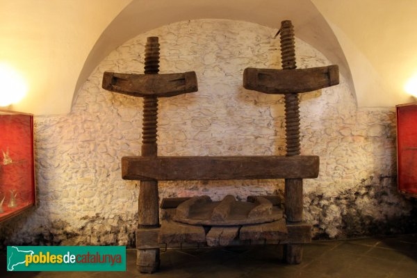 Peralada - Convent del Carme, celler (Foto: Albert Esteves, 2012) Peralada - Convent del Carme, celler