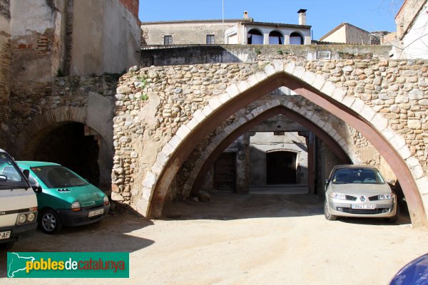 Peralada - Nucli antic (Foto: Albert Esteves, 2012) Peralada - Nucli antic