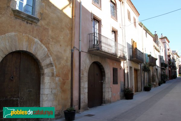 Peralada - Nucli antic (Foto: Albert Esteves, 2012) Peralada - Nucli antic