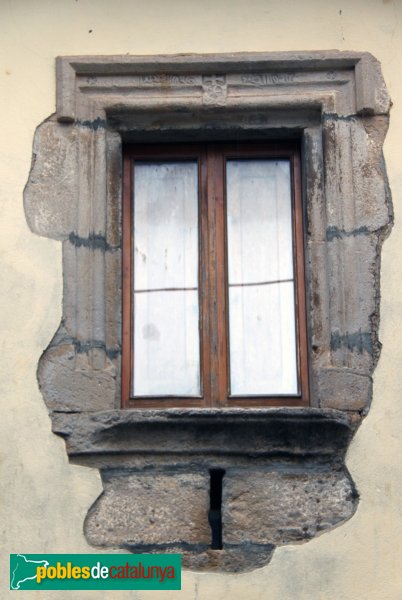 Ventalló - Finestral renaixentista (Foto: Albert Esteves, 2013) Ventalló - Finestral renaixentista