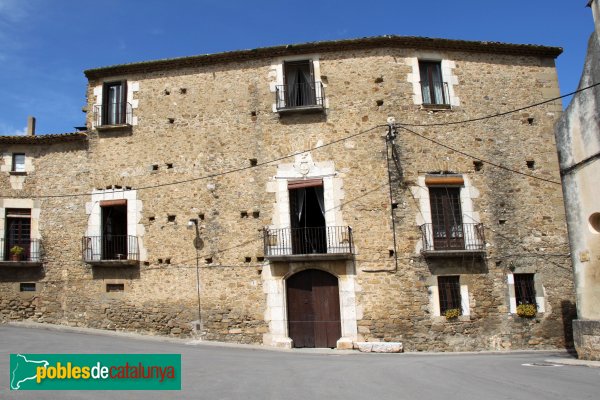 Camallera - Can Feliu (Foto: Albert Esteves, 2013) Camallera - Can Feliu