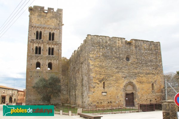 Foto: Sant Miquel de Fluvià - Monestir