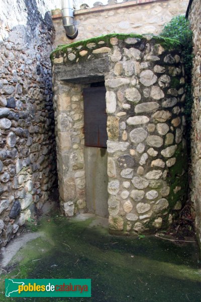 Garrigàs - Vilajoan, detall (Foto: Albert Esteves) Garrigàs - Vilajoan, detall