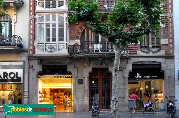 Barcelona - València, 241 (Foto: Bernat Hervàs, 2013) Barcelona - València, 241