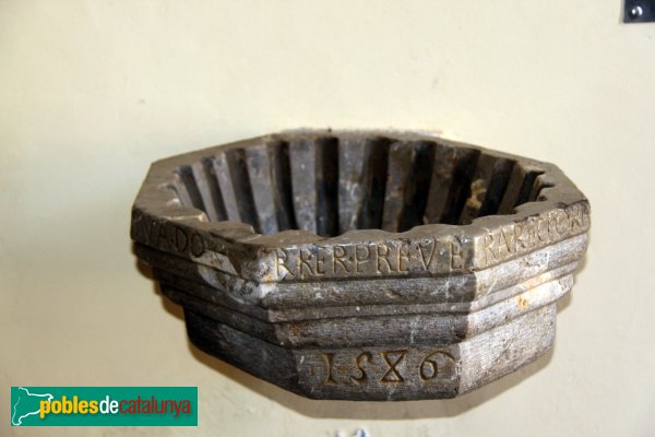 Bàscara - Església de Sant Iscle i Santa Victòria (Foto: Albert Esteves, 2013) Bàscara - Església de Sant Iscle i Santa Victòria