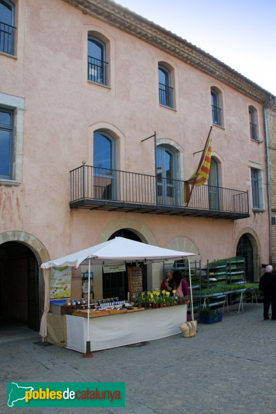 Bàscara - Ajuntament (Foto: Albert Esteves, 2013) Bàscara - Ajuntament