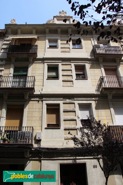 Barcelona - Carrer Sugranyes (Foto: Albert Esteves, 2013) Barcelona - Carrer Sugranyes