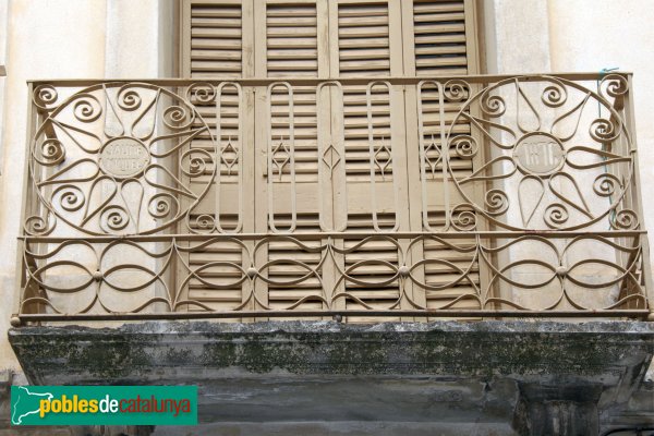 Gelida - Balcó del carrer Major (Foto: Albert Esteves, 2013) Gelida - Balcó del carrer Major