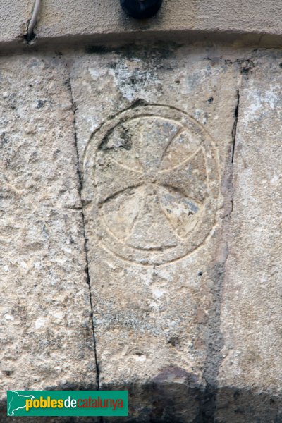 Sant Quintí de Mediona - El Capítol (Rectoria Vella), detall (Foto: Albert Esteves, 2013) Sant Quintí de Mediona - El Capítol (Rectoria Vella), detall