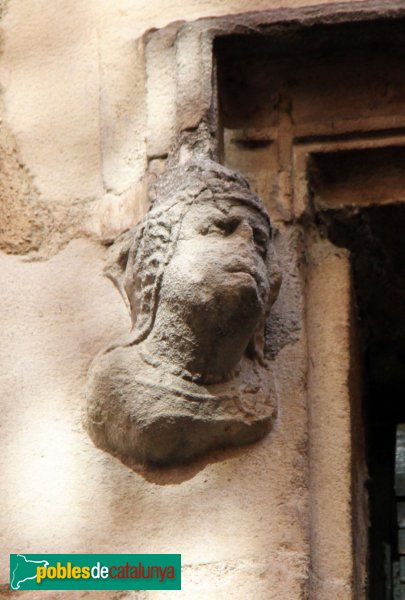 Barcelona - Casa Puigxoriguer o de la Custòdia (Foto: Albert Esteves, 2013) Barcelona - Casa Puigxoriguer o de la Custòdia