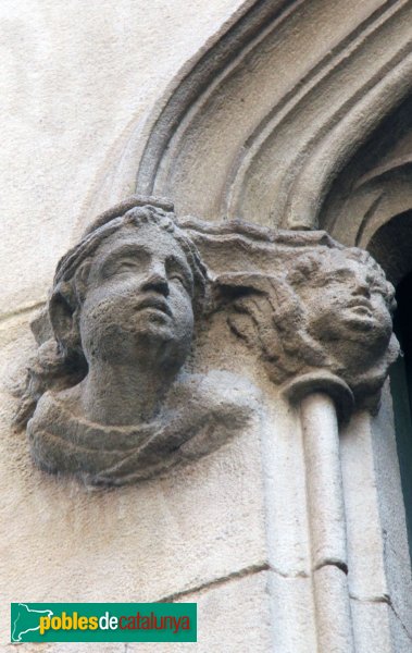 Barcelona - Casa Puigxoriguer o de la Custòdia (Foto: Albert Esteves, 2013) Barcelona - Casa Puigxoriguer o de la Custòdia