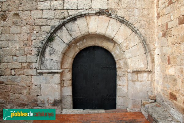 Mediona - Església del Castell (Foto: Albert Esteves, 2013) Mediona - Església del Castell