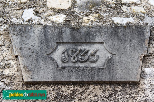 Mediona - Església de Sant Joan, detall amb la data (Foto: Albert Esteves, 2013) Mediona - Església de Sant Joan, detall amb la data