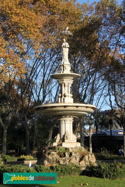 Barcelona - La Dama del Paraigua (Foto: Albert Esteves, 2013) Barcelona - La Dama del Paraigua
